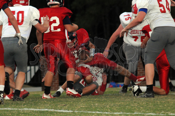 9-29 WA vs. HA JH 007.JPG - SCRIVENER D300